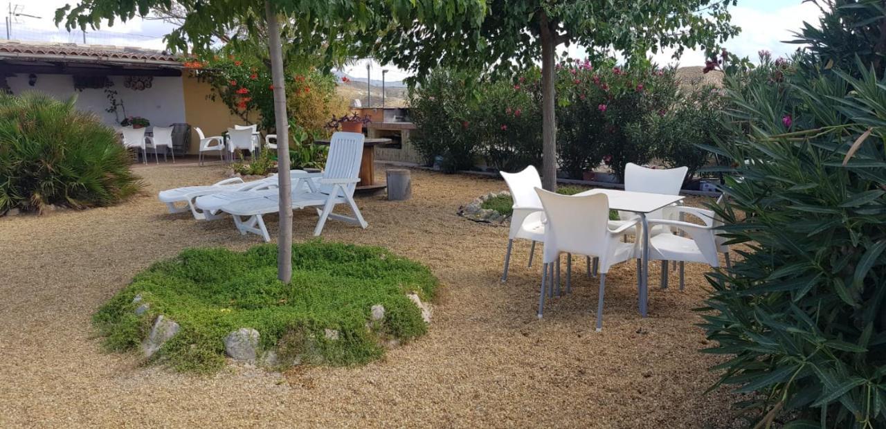 Cueva El Monteron Villa Cullar de Baza Екстериор снимка